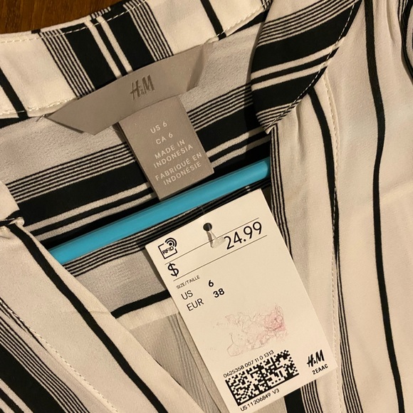 ❤️NWT BLACK & WHITE DRESS❤️ - Picture 5 of 7